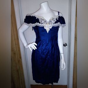 Blue Prom Dresses for Sale up to 90% Off: Poshmark